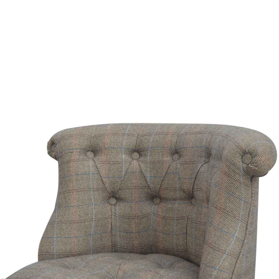 Tweed occasional chair. Chair with tufted backrest and checkered pattern
