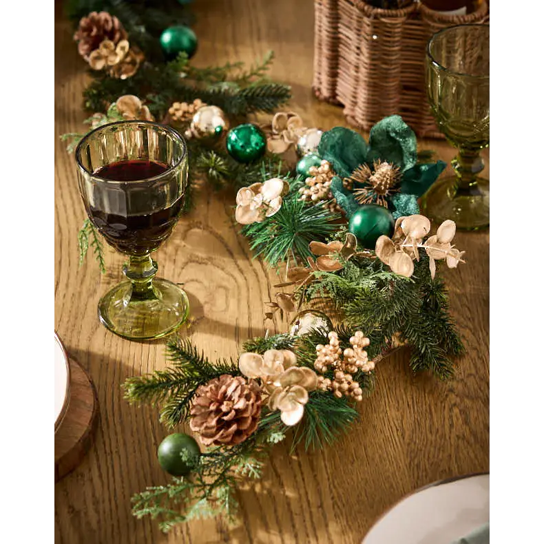 Luxury 180cm Emerald & Gold Christmas Garland – Opulent Festive Mantelpiece Decoration - Garlands