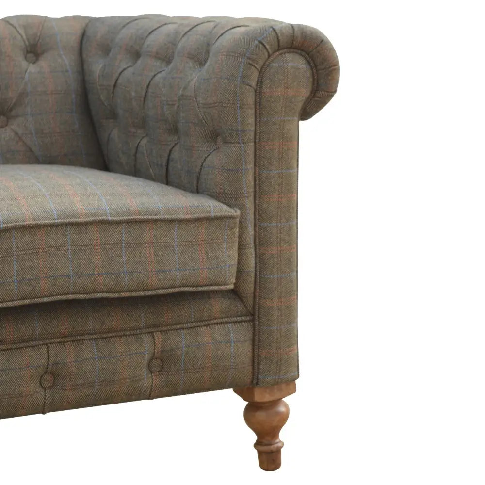 Tweed chesterfield sofa. Brown tweed sofa with wooden legs 